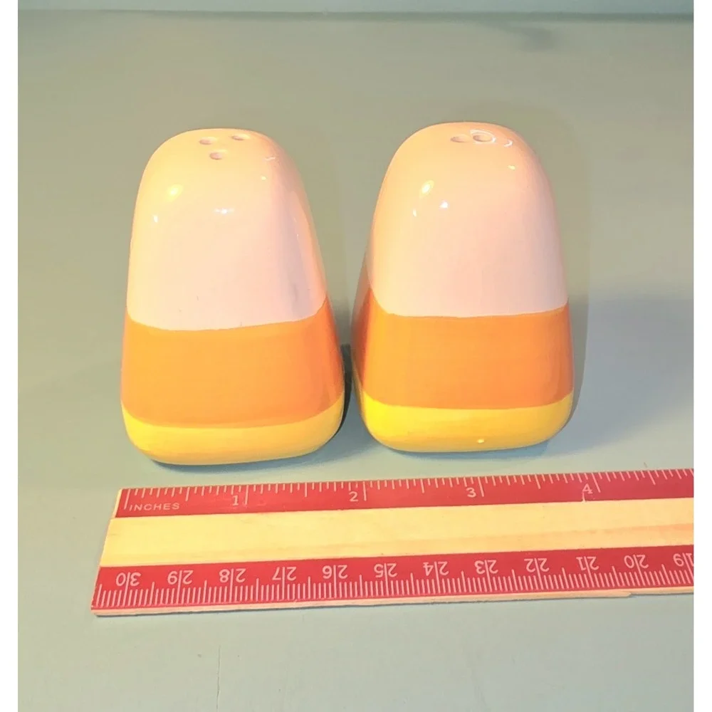 Retro Candy Corn Salt & Pepper Shakers Halloween Fall Summeroween Boo Bucket